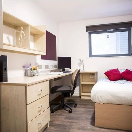 Small Double Ensuite Room Next To The City Centre Leeds (West Yorkshire) Exterior photo