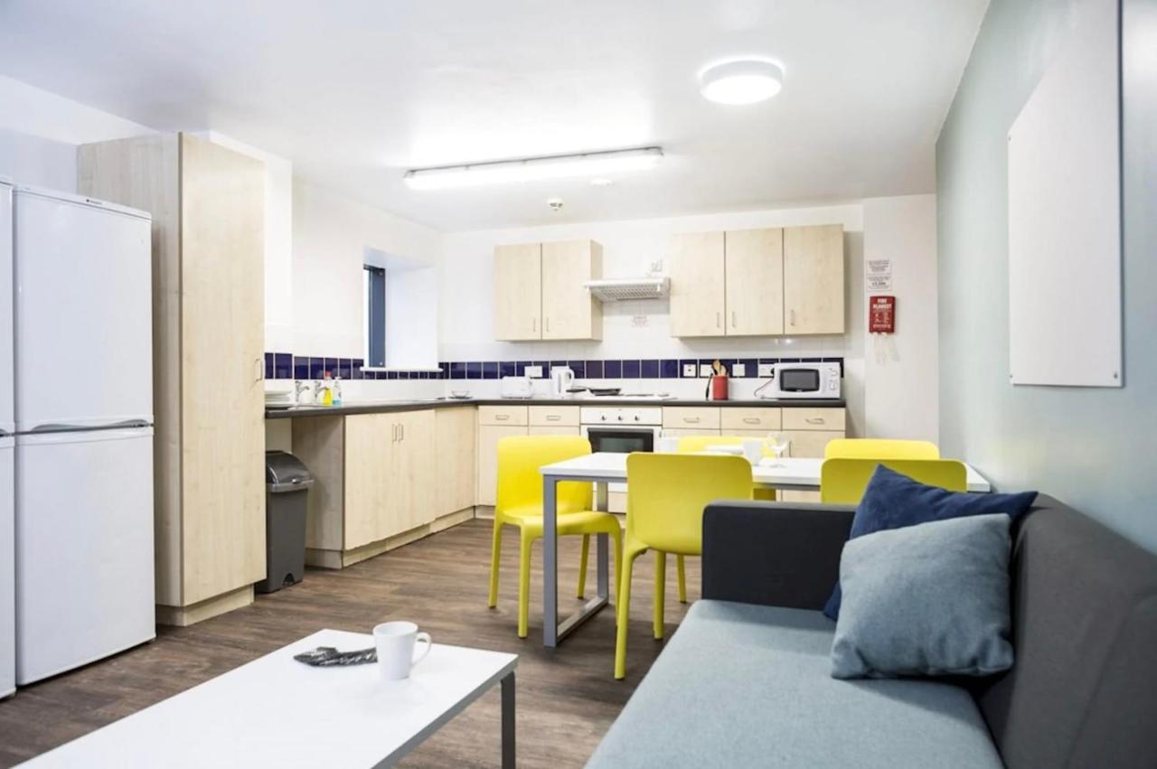 Small Double Ensuite Room Next To The City Centre Leeds (West Yorkshire) Exterior photo